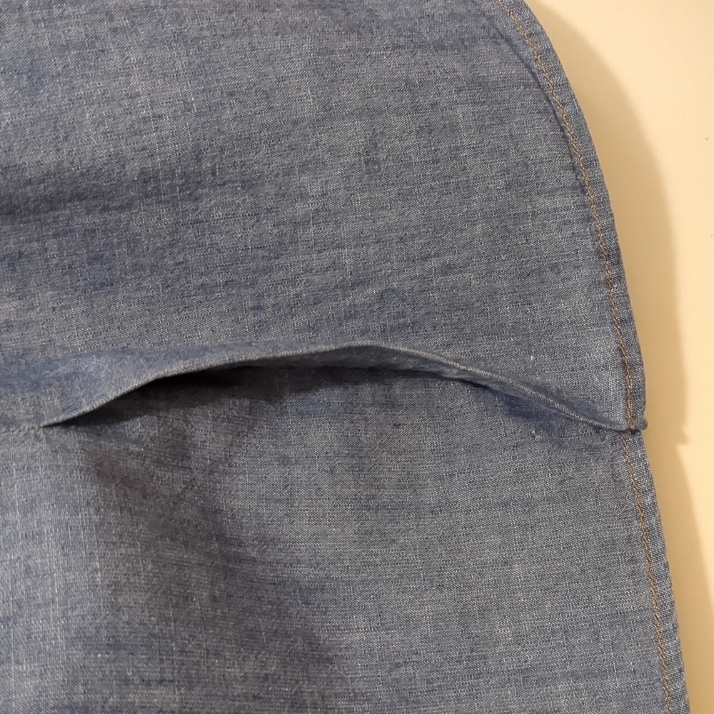 Banana Republic Blue Chambray Denim 100% Cotton Mini Skirt. Size 6 - Picture 4 of 4